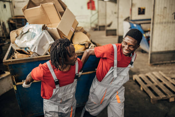 Best Commercial Cleanout Services  in Romeo, MI